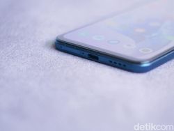 Unboxing Vivo V23e, Punya Kamera Depan 50 MP