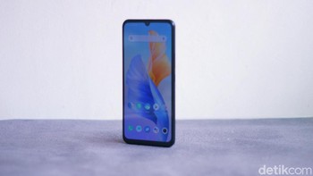 Dapur pacu ponsel ini memadukan MediaTek Helio G96 berpadu dengan ROM 128 GB dan RAM 8 GB. Foto: Adi Fida Rahman/detikINET