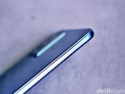 Unboxing Vivo V23e, Punya Kamera Depan 50 MP