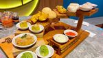Ngemil 8 Jenis Dimsum Prosperity Stairs di Resto Kekinian