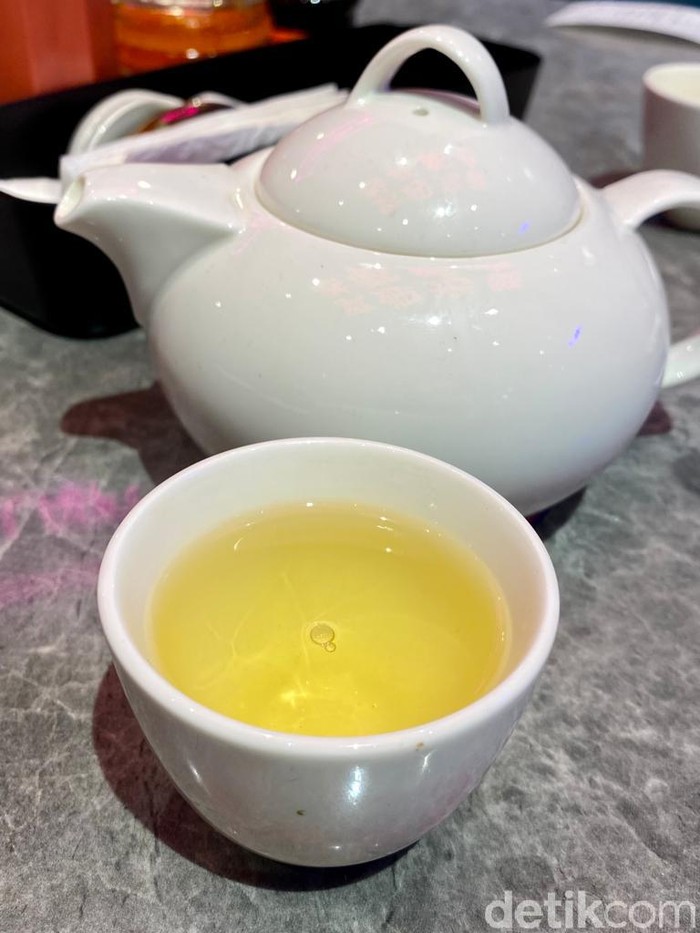 Yinyang Dimsum: Pesta Dimsum di Resto Kekinian dengan 'Prosperity Stairs'