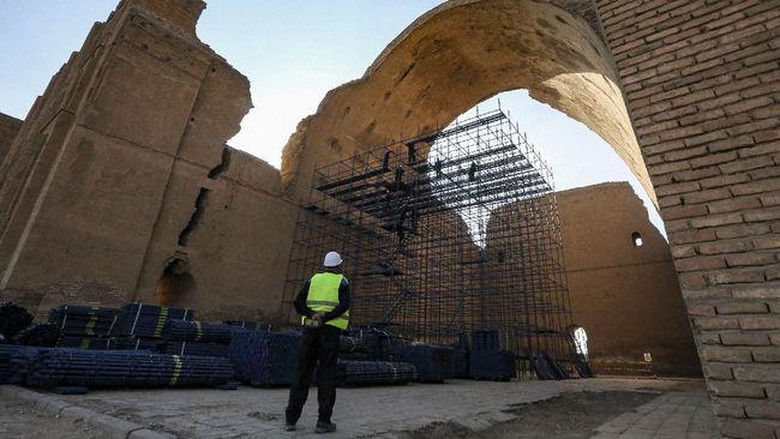 Arch of Ctesiphon di Baghdad, Irak