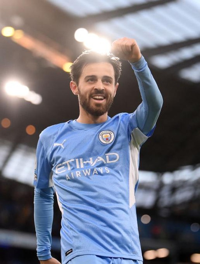 Ramai-ramai Rebutan Bernardo Silva yang Gratis