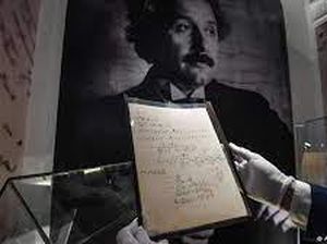Kenalan dengan Teori Relativitas Einstein dan Bukti Kebenarannya