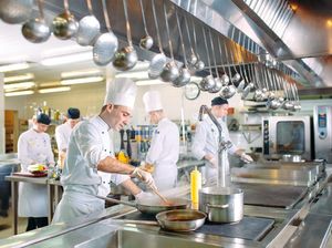 Cloud Kitchen Juga Perlu Kantongi Sertifikat Halal