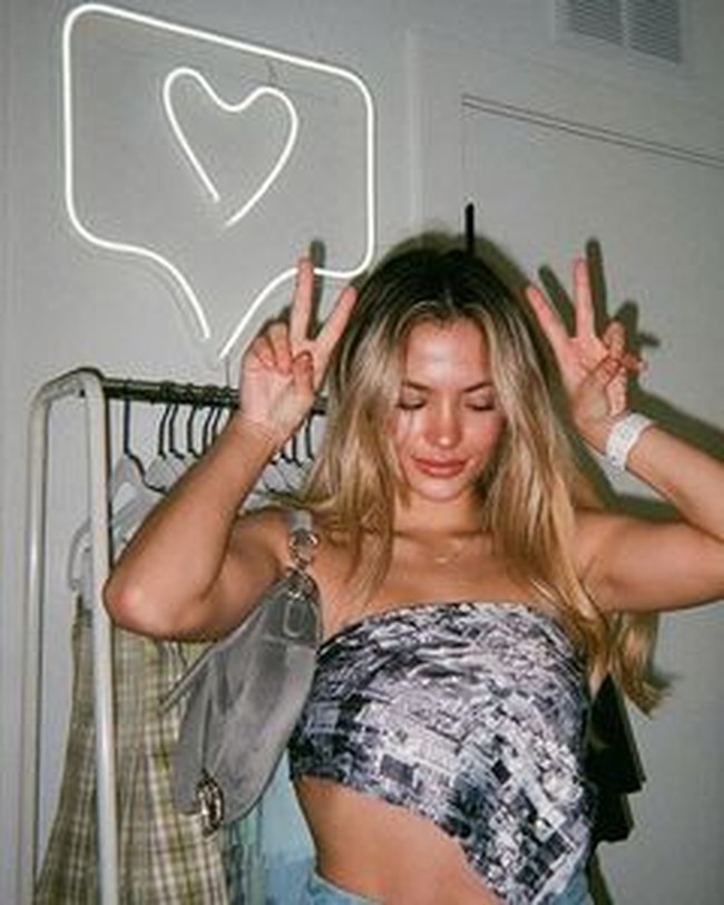 Meski kelihatan tidak perlu kepintaran, Erica mengungkap bahwa ia harus memastikan diri bisa memenuhi ekspektasi klien dengan baik.Foto: Instagram @itstheerica