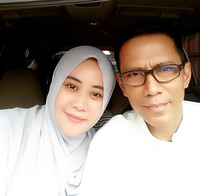 Galeri Orang Tua Vanessa Angel Galeri Orang Tua Vanessa Angel