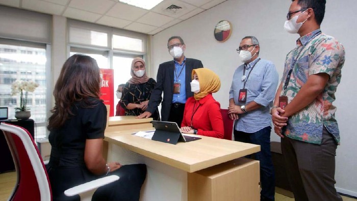 Hadirkan Customer Center, IFG Life Siap Layani Nasabah Asuransi Jiwa IFG hadirkan customer center di Jakarta. Pusat pelayanan nasabah ini menerima proses transfer polis migrasi dari PT Asuransi Jiwasraya (Persero).