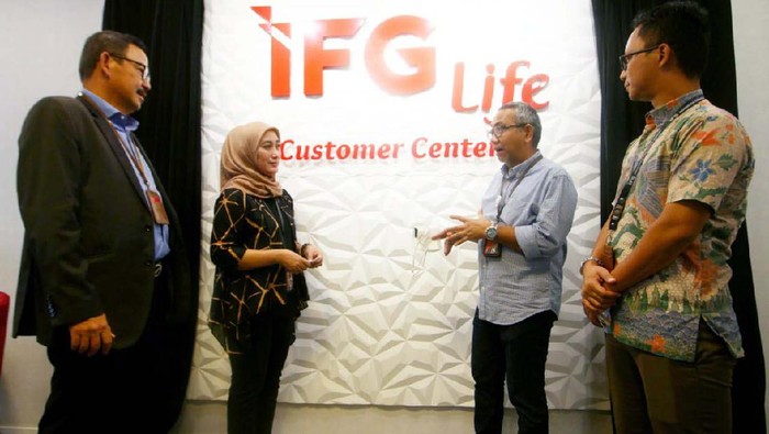 Hadirkan Customer Center, IFG Life Siap Layani Nasabah Asuransi Jiwa IFG hadirkan customer center di Jakarta. Pusat pelayanan nasabah ini menerima proses transfer polis migrasi dari PT Asuransi Jiwasraya (Persero).