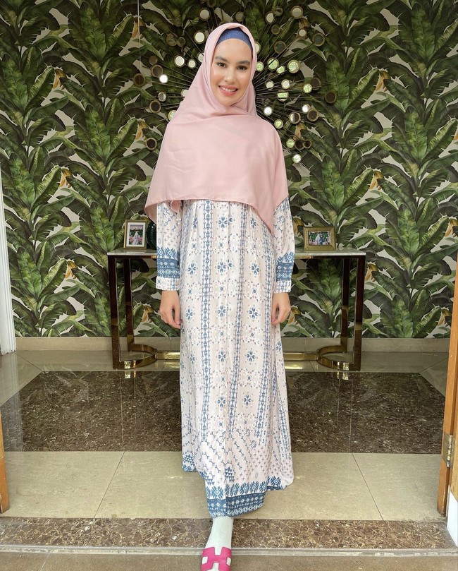 Dengan liburan ke AS, Kartika Putri bisa mengetahui berbagai budaya dan lebih banyak belajar untuk saling menghargai satu sama lain. Dengan pergi ketempat yang jauh buat kita belajar dengan banyak perbedaan dan tetap harus saling menghargai.. fokus aja sama diri sendiri.. insyaALLAH selalu dalam arah yang kita harapkan, ujar Kartika. Foto: Dok. Instagram @kartikaputriworld.