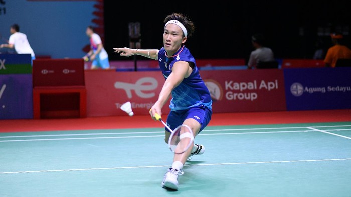 MS Players name : 
Kento MOMOTA (JPN) [1]

Credit Photo : HUMAS PP PBSI

Location:
Hotel Westin Resort Nusa Dua Bali, Indonesia.

Order of Play Thursday, 25 November 2021
Result :
https://www.tournamentsoftware.com
or
https://bwfworldtour.bwfbadminton.com