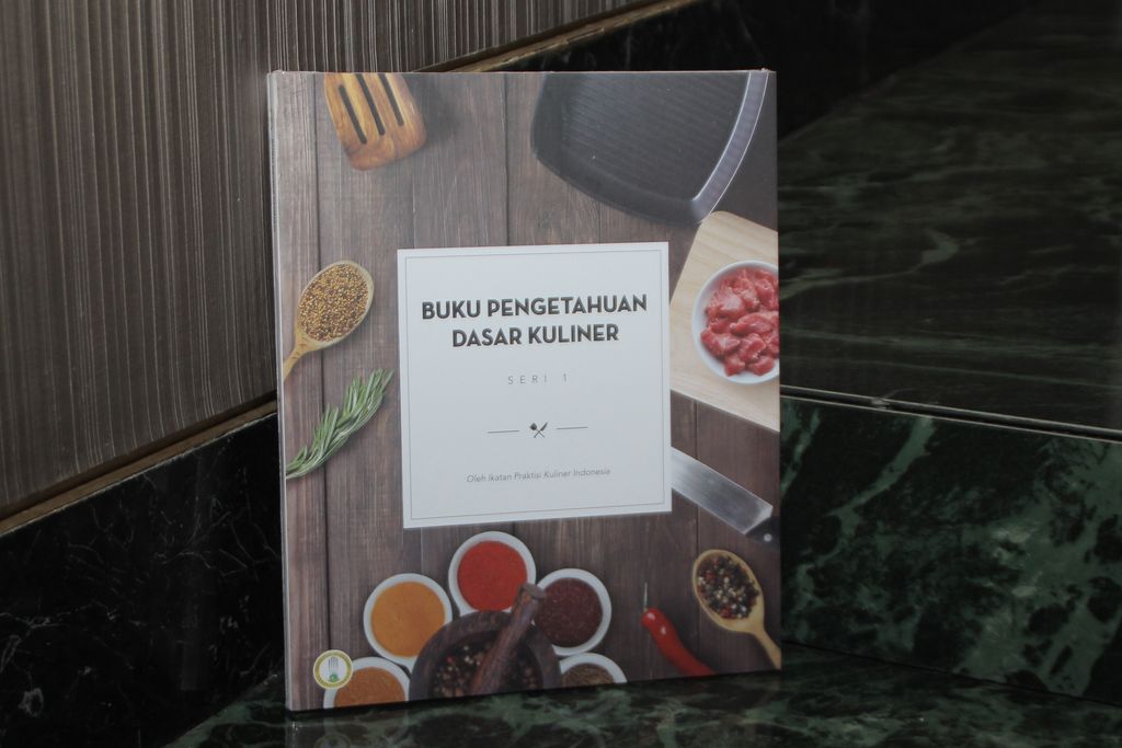 Demi Masa Depan Kuliner Indonesia, Chef Stefu Luncurkan Buku Ini