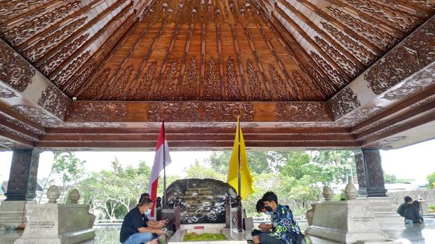 Makam Bung Karno