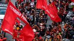Massa Pemuda Pancasila Geruduk Gedung DPR, Lalin Tersendat