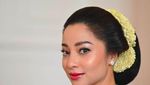 7 Potret Nikita Willy Pakai Kebaya Jawa