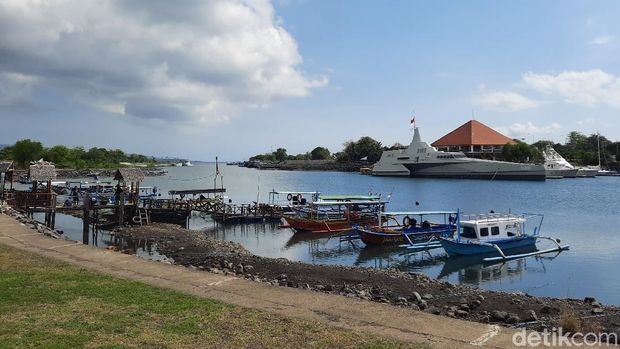 Pantai Boom Banyuwangi