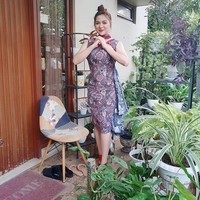 Keputusan Vicky Shu untuk menjalani diet dengan arahan dokter tak lepas dari dukungan suami. Dia ngebolehin kalau ke dokter gizi karena ahlinya, ungkap pelantun Kutunggu Kau Selalu. (Foto: Instagram/@vickyshu)