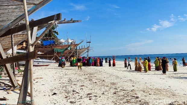 Resmi Punya Desa Wisata, Sandiaga Janji Proses Bandara Bulukumba