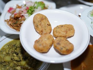 Bukan Makanan Asli Indonesia Perkedel Jadi Lauk Soto, Ini Sebabnya