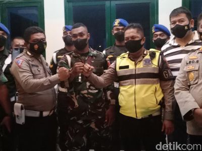 Potret Pertemuan Damai Oknum TNI-Polantas Usai Ribut di Ambon