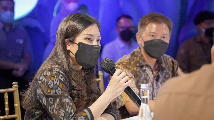 Wamenparekraf Harap PUTRI Dukung Kebijakan PPKM Level 3 Saat Libur Nataru 2021