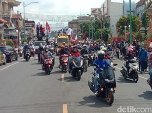 Massa Buruh Gelar Aksi, Lalu Lintas Kawasan Alun-alun Jepara Dialihkan
