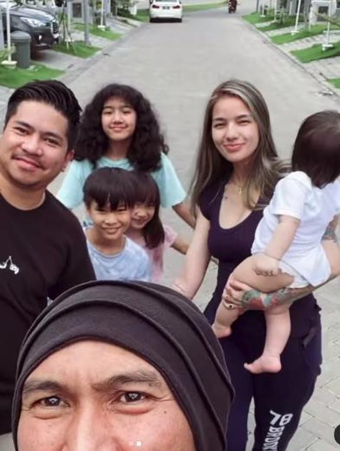 Kebersamaan Anji dengan Leticia