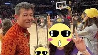 Foto ini yang membuat namanya kembali dibicarakan karena dibagikan oleh seorang fans di jagat maya. Edison Chen tampak lebih tua saat menonton pertandingan basket. Foto: Dok. Instagram