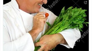 Menimang sayuran. Foto: Twitter via Boredpanda