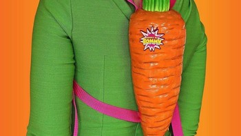 Ransel bentuk wortel, mau punya juga? Foto: Brightside