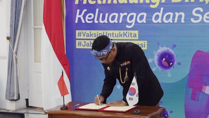 Gubernur Jabar Ridwan Kamil