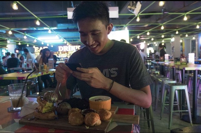 Ini RRQ Lemon, Gamers Muda Berpenghasilan Miliaran yang Doyan BBQ