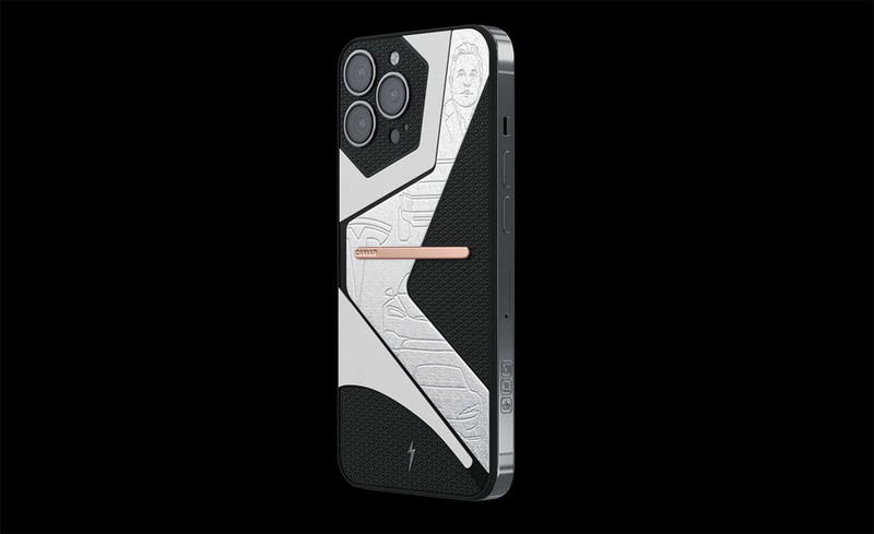iPhone 13 Pro Tesla