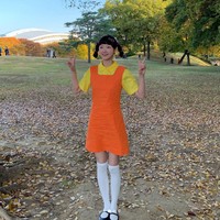 Setelah Squid Game, Lee Yoo Mi siap untuk proyek film selanjutnya. Peraih Buil Film Awards untuk kategori Aktris Pendatang Baru Terbaik ini akan muncul dalam serial Netflix bertema zombie, ‘All of Us Are Dead’. Foto: Instagram/@leeyoum262