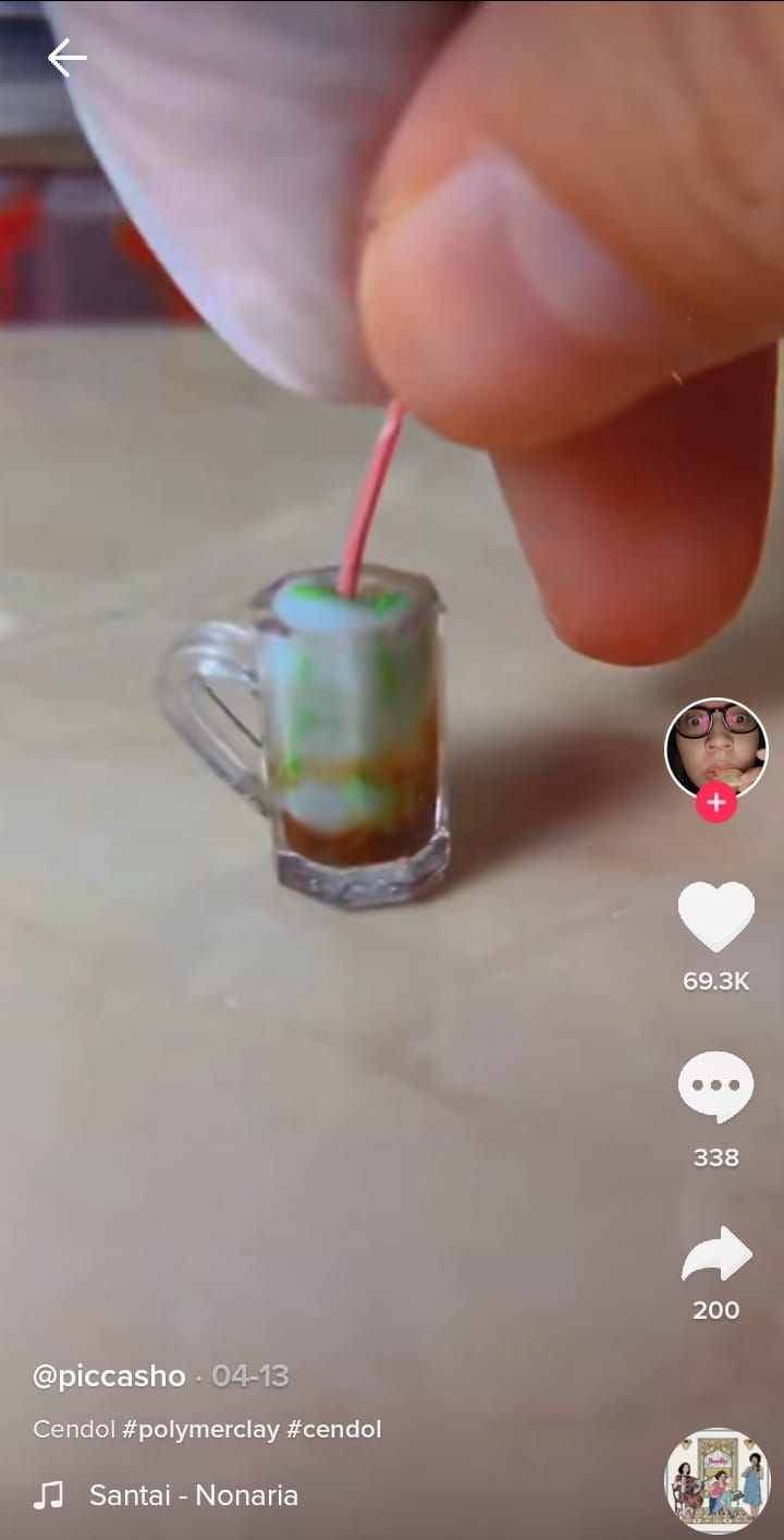 Kreatif! Konten Kreator Ini Bikin Miniatur Makanan Indonesia dari Lilin