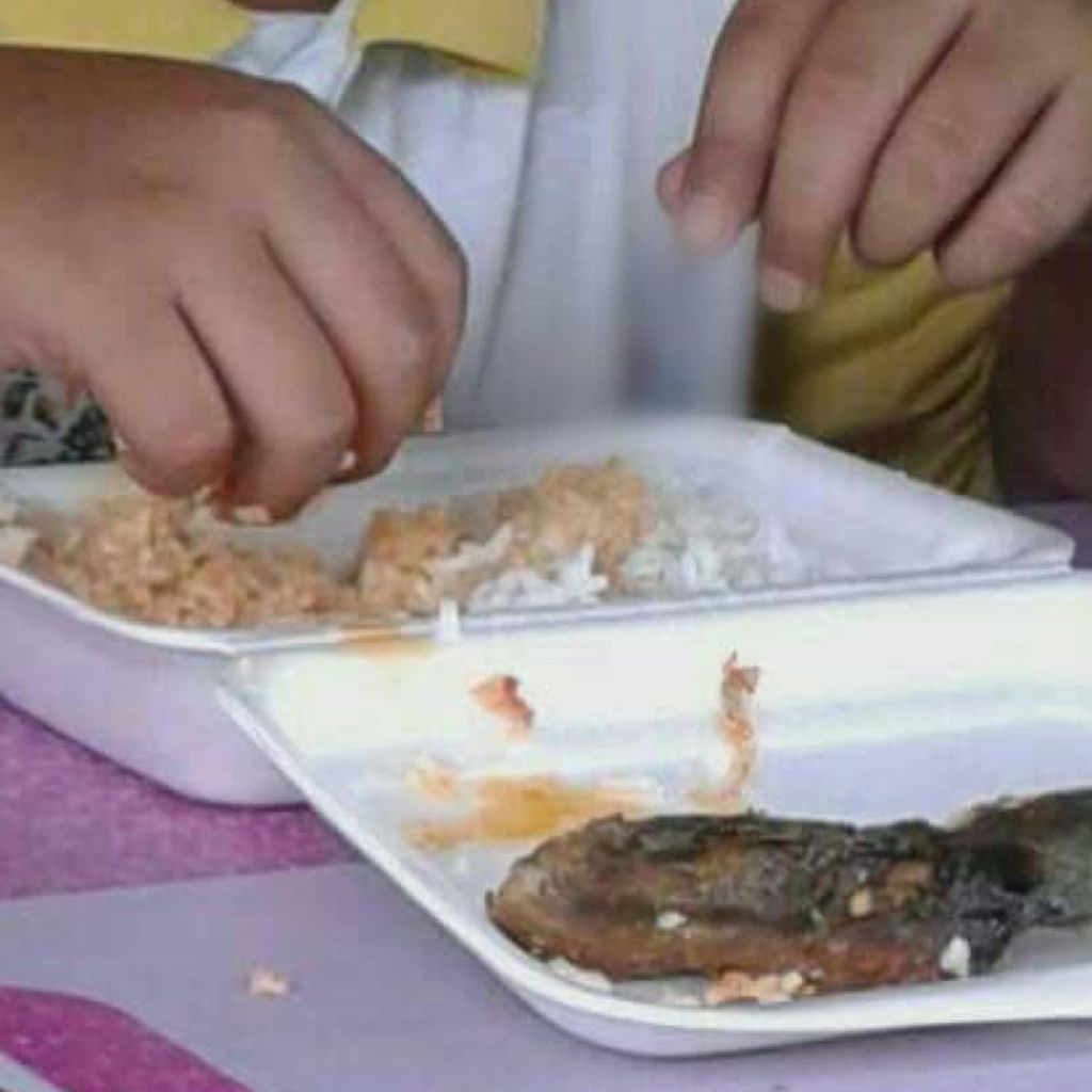 Miris! Siswa Ini Sengaja Sekolah Tiap Hari Demi Dapat Makanan Gratis