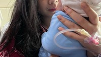 Sebelum melahirkan, Nagita Slavina yang akrab disapa Gigi ini sering mengunggah aktivitasnya selama kehamilan. Termasuk soal momen makan dan ngidam yang juga dirasakannya.  Foto: Instagram @raffinagita1717/ YouTube Rans Entertainment