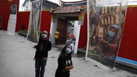 Pameran yang digelar di tiga lokasi berbeda kawasan Pecinan Kecil Lasem berlangsung hingga 5 Desember 2021. ANTARA FOTO/Maulana Surya