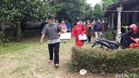 Di tengah pemeriksaan setempat, majelis hakim meminta kepada pihak penggugat dan tergugat untuk menunjukkan objek tanah yang menjadi sengketa, di Dukuh Klinggen, Desa Guwokajen, Kecamatan Sawit, Kabupaten Boyolali. Objek tanah yang menjadi sengketa tersebut luas 1.166 meter persegi, dibagi menjadi empat bidang.