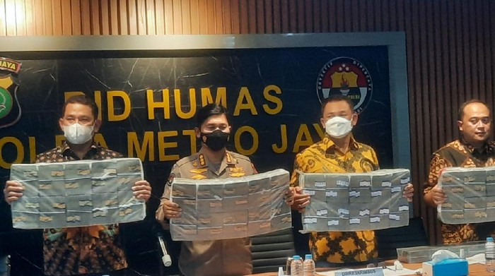 Polisi sita Rp 8,9 miliar di kasus korupsi pengadaan barang dan jasa fiktif PT PDS