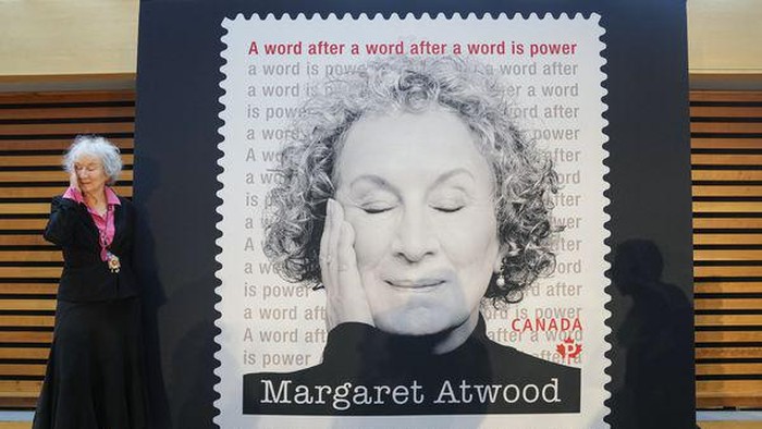 FRANKFURT AM MAIN, GERMANY - OCTOBER 14:  Canadian author Margaret Atwood attends the Peace prize of the german Book Trade pressconference during the Franfurter Book fair 2017 (Frankfurter Buchmesse) on October 14, 2017 in Frankfurt am Main, Germany. The 2017 fair, which is among the worlds largest book fairs, will be open to the public from October 11-15.  (Photo by Hannelore Foerster/Getty Images)
