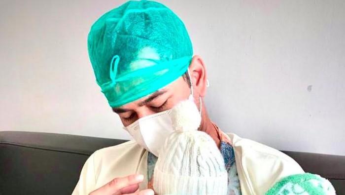 Raffi Ahmad dan Nagita Slavina Nagita Slavina melahirkan anak kedua