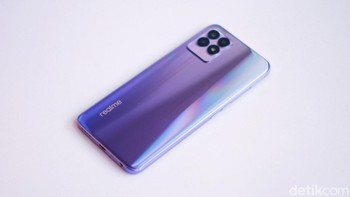Ini adalah varian warna Spcae Purple. Foto: Adi Fida Rahman/detikINET