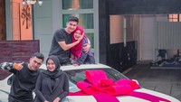 Mereka pun tidak menyangka bakal mendapatkan hadiah mobil tersebut. Foto: Instagram
