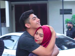 Sebulan Nikah, Ria Ricis Enggan Bicara soal Momongan dan Honeymoon