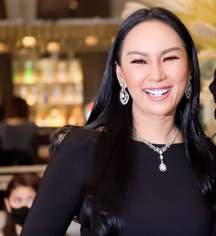 Kalina Octaranny Hobi Makan Bareng Keluarga, Ini Momennya