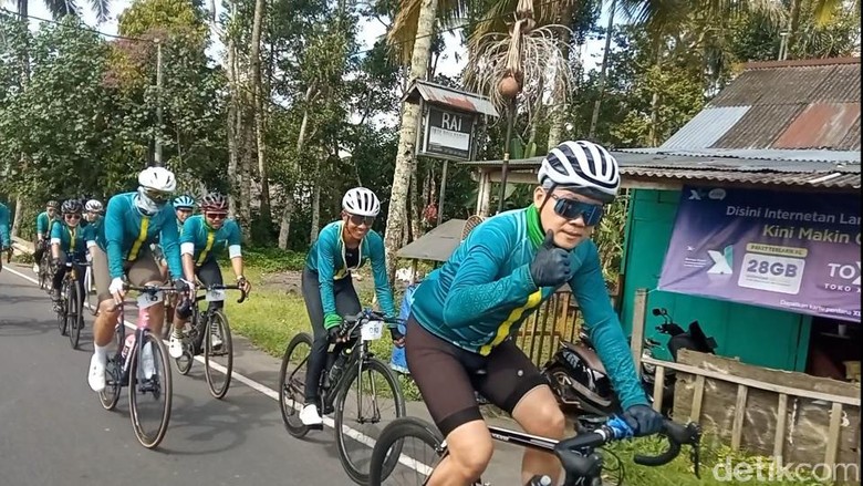 Gowes Keliling Bali, Pesepeda : 80 Km Nggak Berasa