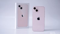 iPhone 13