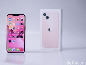 Daftar Harga Terbaru iPhone 13, 12 & 11 di November 2022, Ada yang Turun