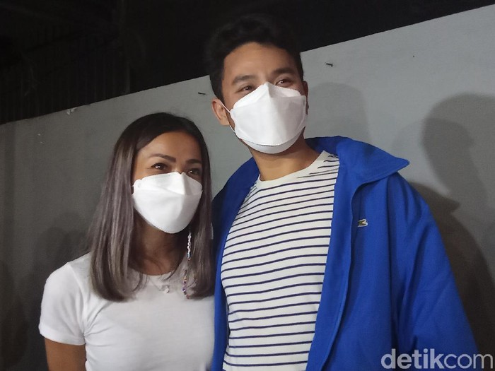 Jumpa Pers Nirina Zubir